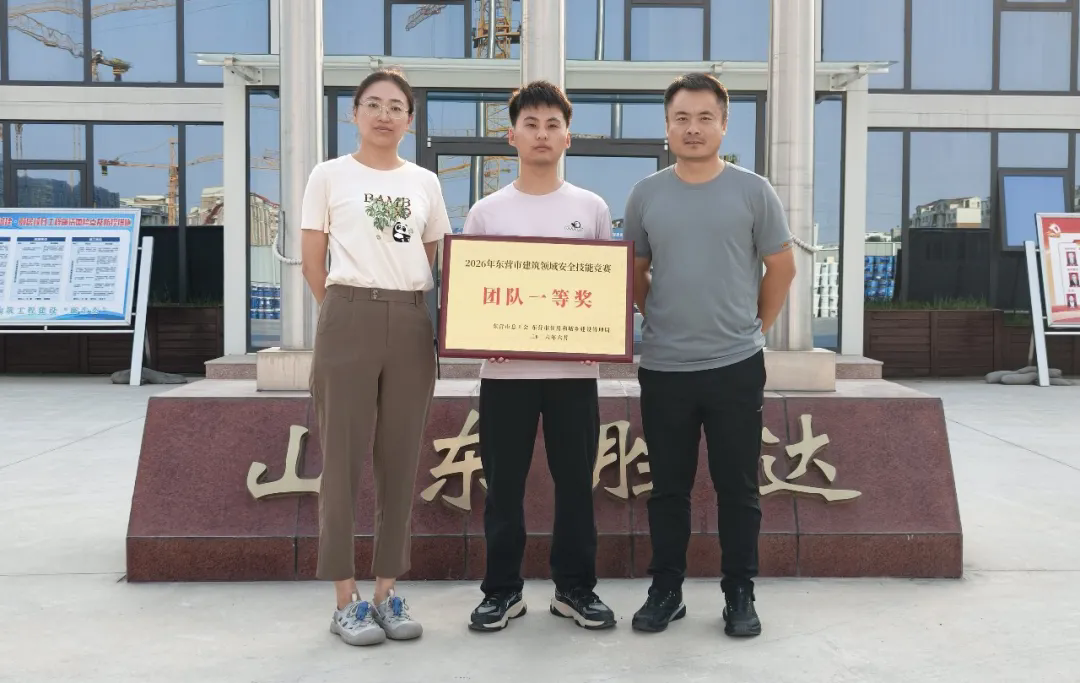 1782875160644005815.png 640.webp (3).png